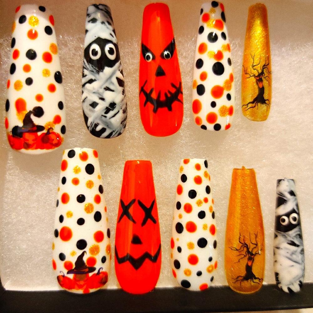 Handmade Halloween press-on nails